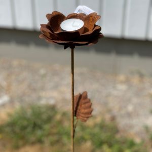 Ros med plats för värmeljus rost